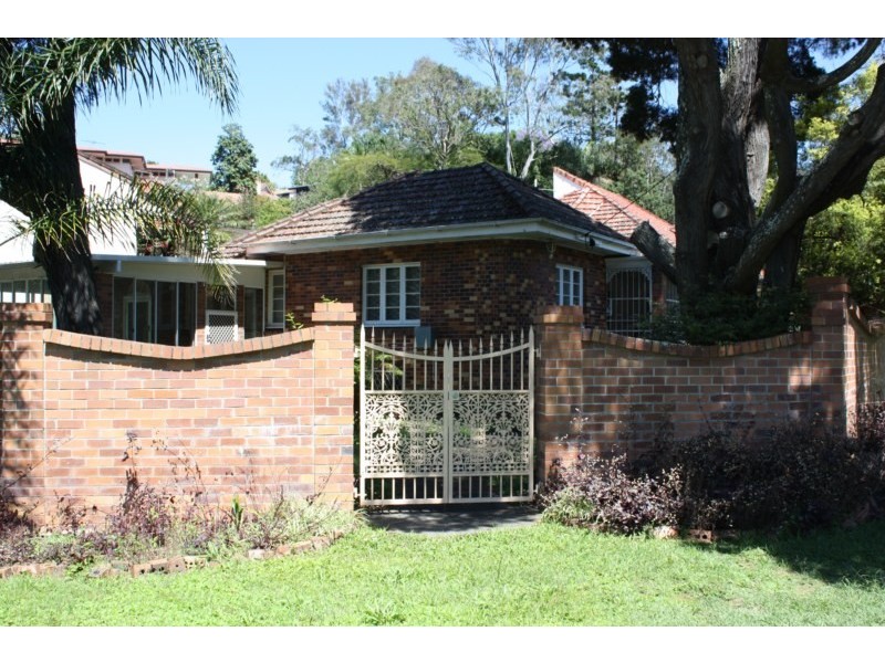 1 McCaul Street, Taringa QLD 4068