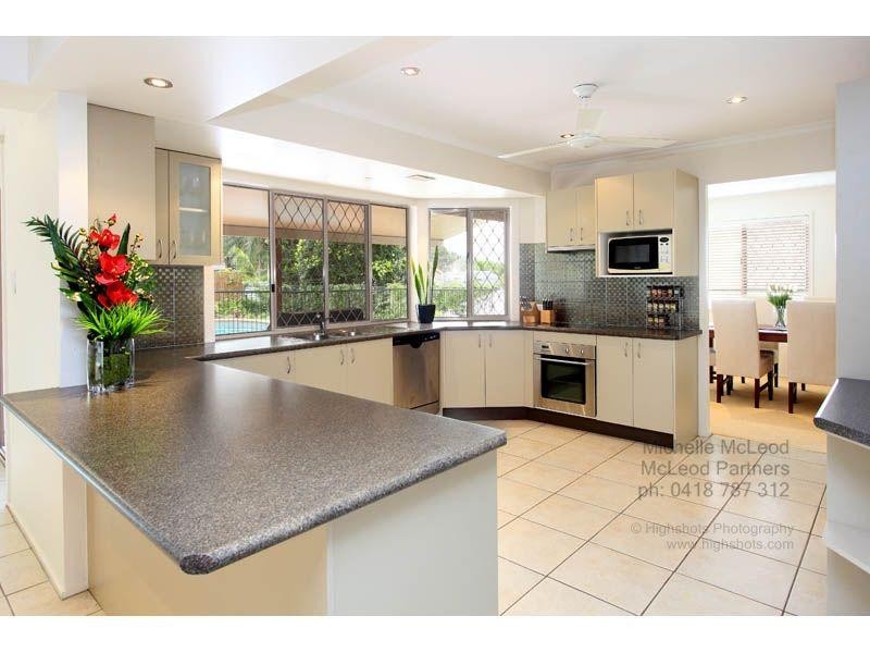 51 Morningview Street, Chapel Hill QLD 4069