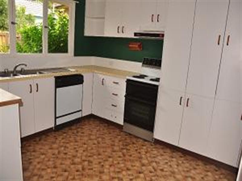 11 Norm Street, Kenmore QLD 4069