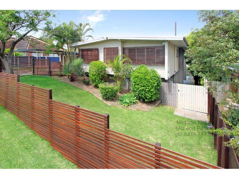 46 Euree Street, Kenmore QLD 4069