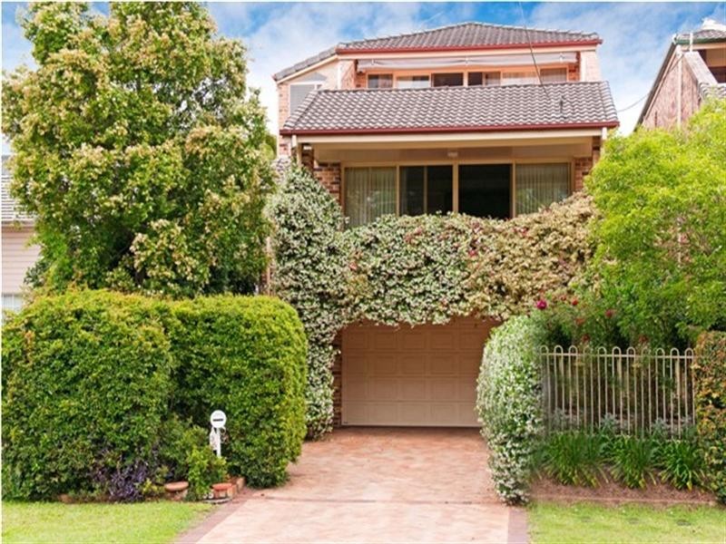 35 Macquarie Street, St Lucia QLD 4067