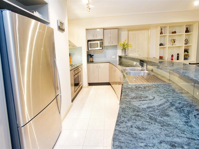 87/9 Sylvan Road, Toowong QLD 4066