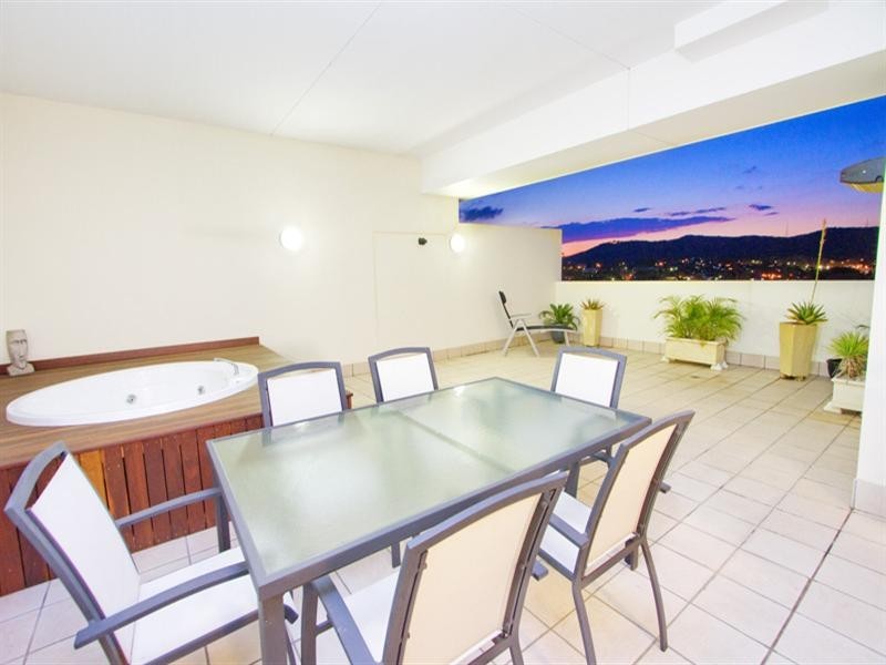 87/9 Sylvan Road, Toowong QLD 4066