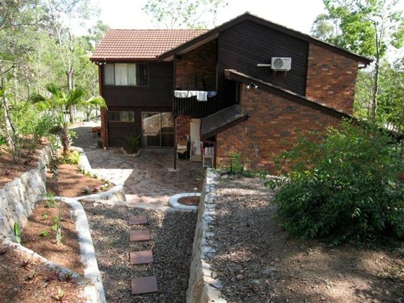 9 Pilin Place, Chapel Hill QLD 4069