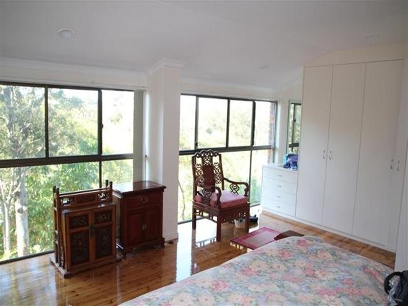 9 Pilin Place, Chapel Hill QLD 4069