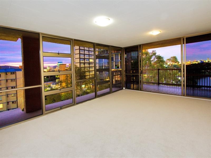 25/72 Sandford Street, St Lucia QLD 4067