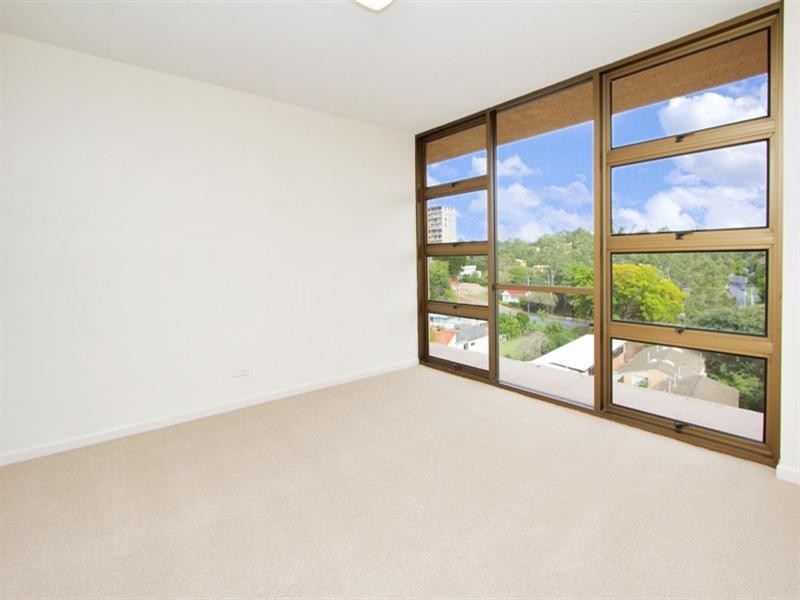 25/72 Sandford Street, St Lucia QLD 4067