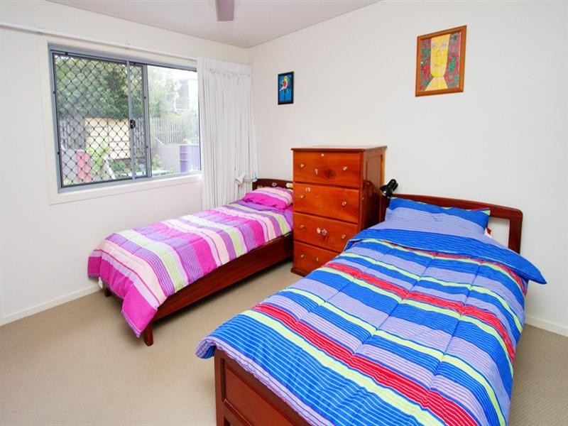 63a Douglas Street, St Lucia QLD 4067