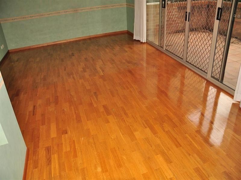 80 Orchard Terrace, St Lucia QLD 4067