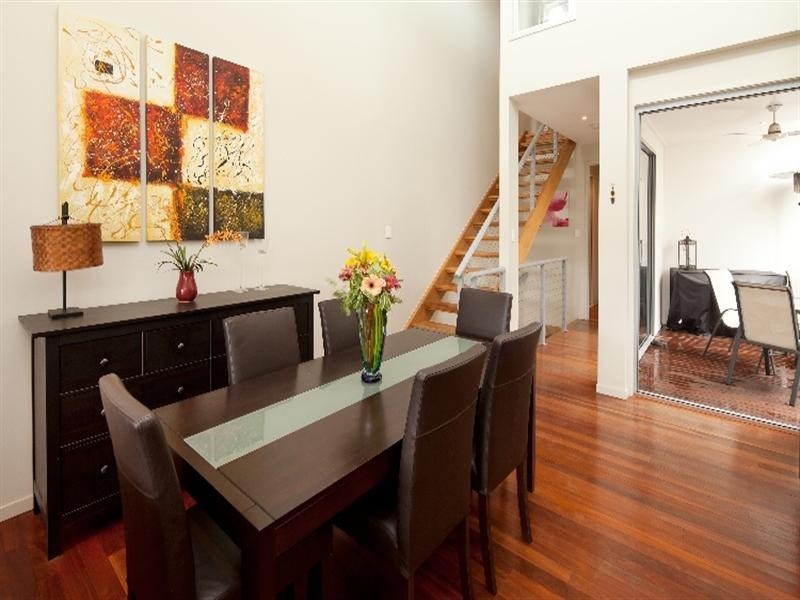 1/64 Alpha Street, Taringa QLD 4068