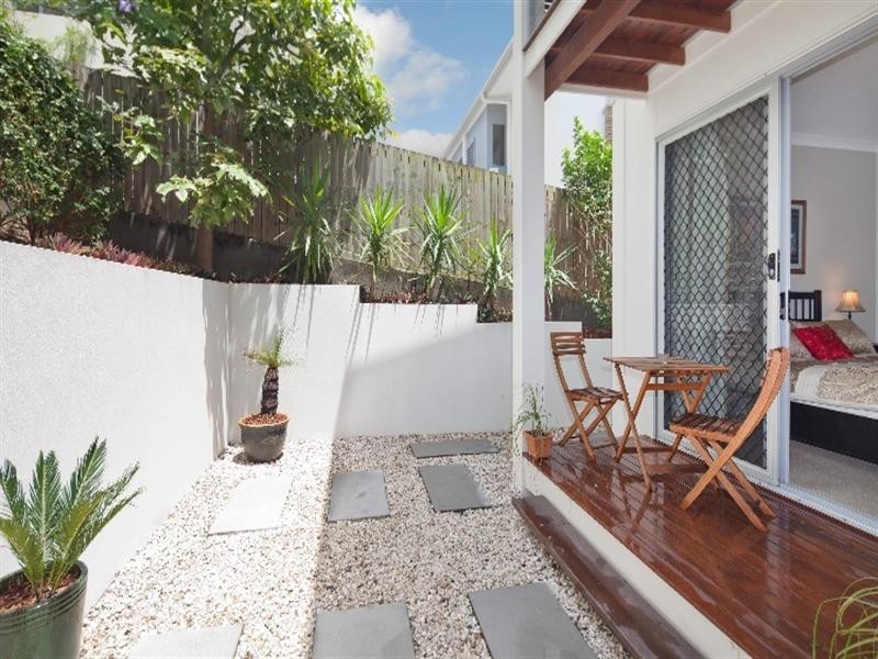 1/64 Alpha Street, Taringa QLD 4068