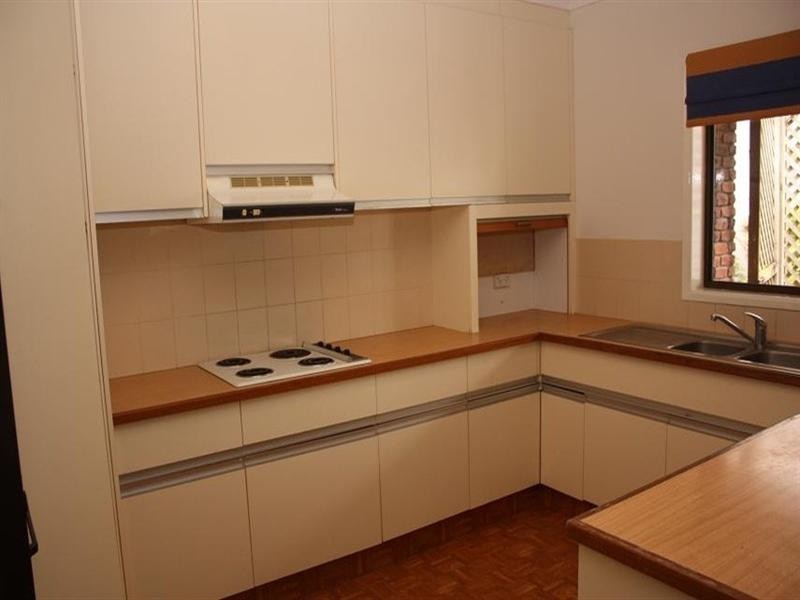 327 Swann Road, St Lucia QLD 4067