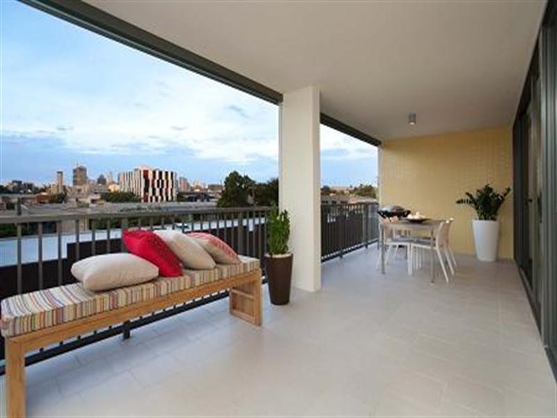 251/8 Musgrave Road, West End QLD 4101