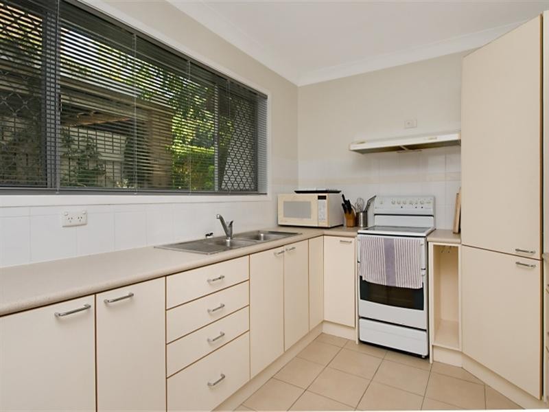 38 O’Connor Street, Oxley QLD 4075