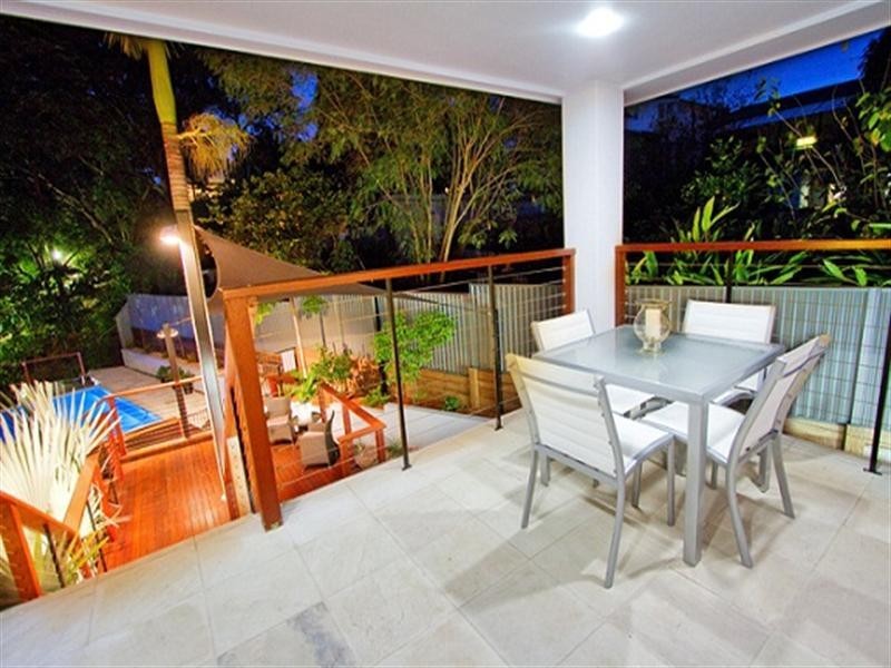99 Elizabeth Street, Toowong QLD 4066