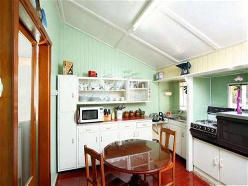 9 Mcilwraith Street, Auchenflower QLD 4066