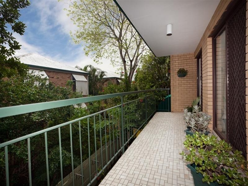 6/123 Central Avenue, Indooroopilly QLD 4068
