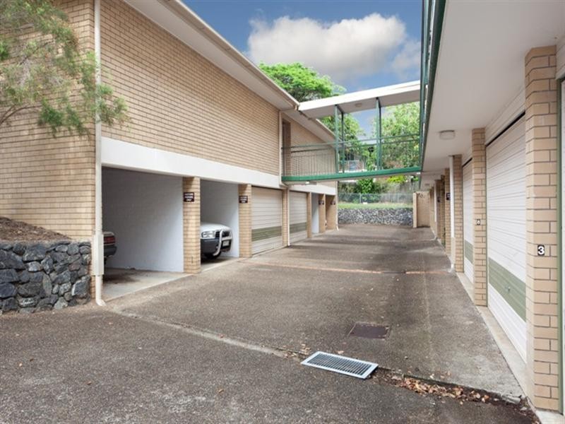 6/123 Central Avenue, Indooroopilly QLD 4068