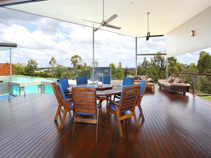 16 Osna Place, Pullenvale QLD 4069