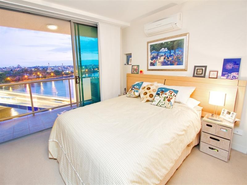 2807/92 Quay Street, Brisbane QLD 4000