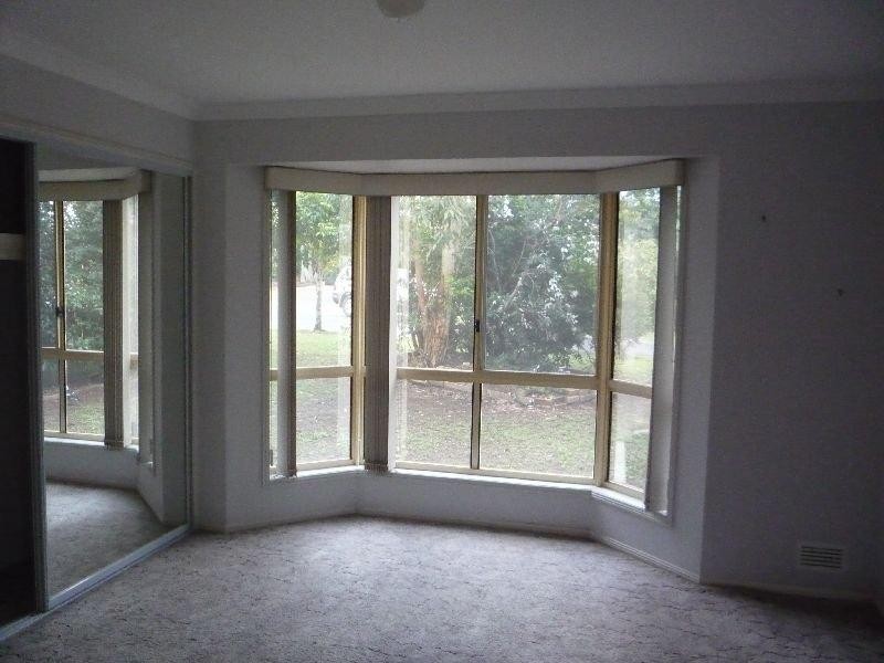 4 Lisadell Street, Moggill QLD 4070