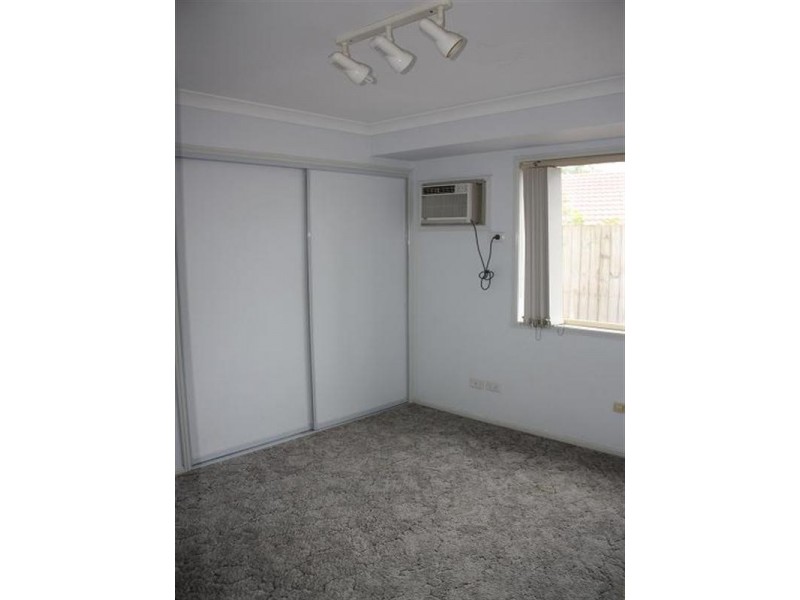 4 Lisadell Street, Moggill QLD 4070