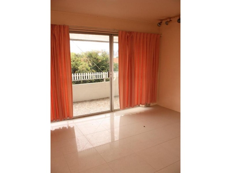 1/5 Burt Street, Auchenflower QLD 4066