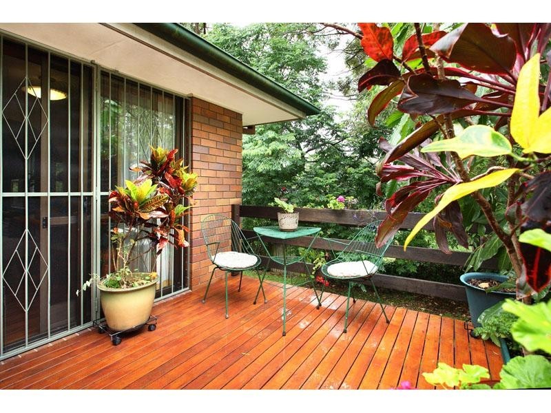 2B Goolman Street, Chapel Hill QLD 4069