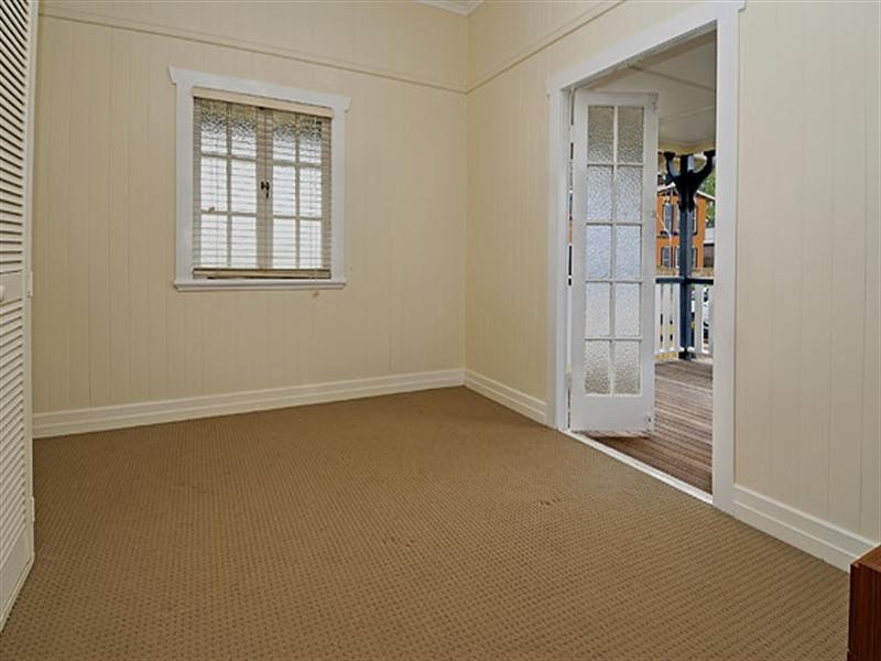 30 Flower Place, Richlands QLD 4077