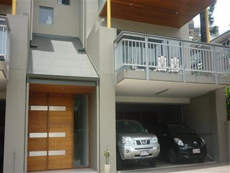 2/45 Cunningham Street, Taringa QLD 4068