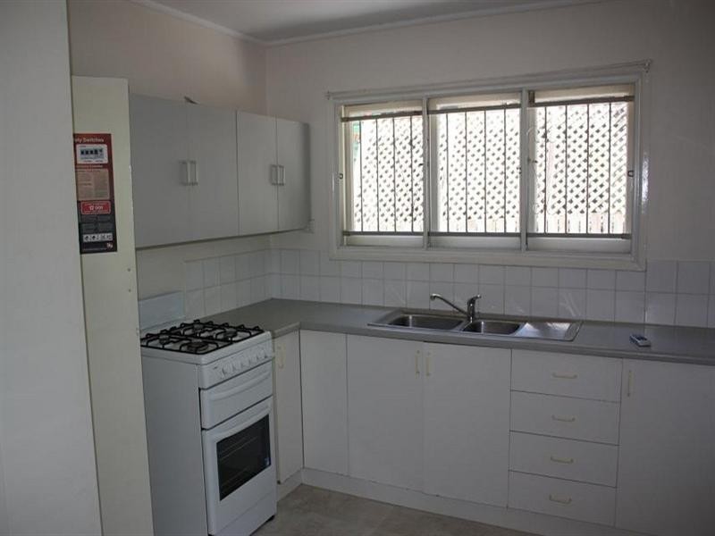 1/14 Annie, Auchenflower QLD 4066