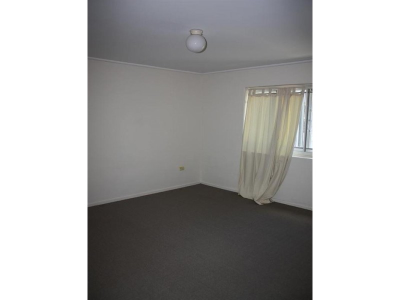 1/14 Annie, Auchenflower QLD 4066