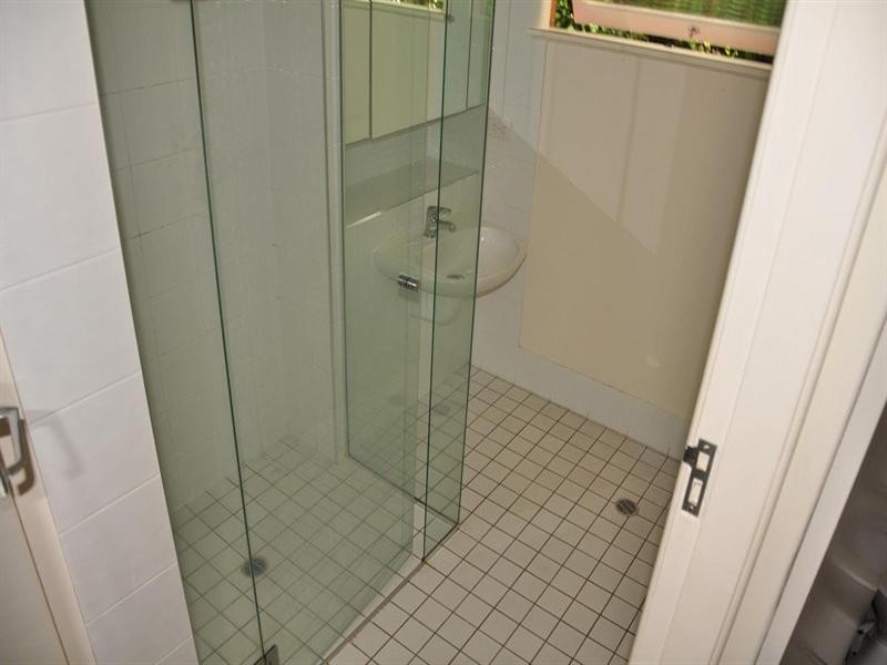 3 Todd Street, Taringa QLD 4068