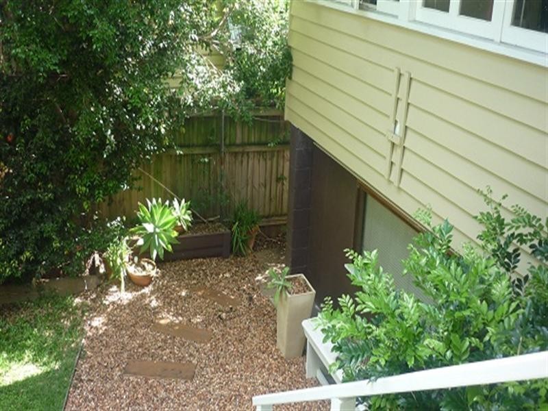 3 Telarah Street, Indooroopilly QLD 4068