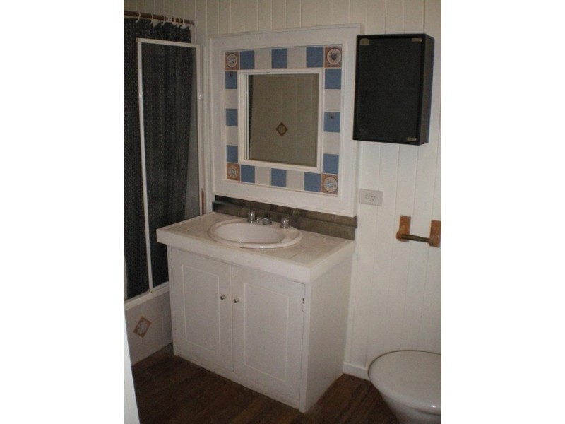 25 Knowles Street, Auchenflower QLD 4066