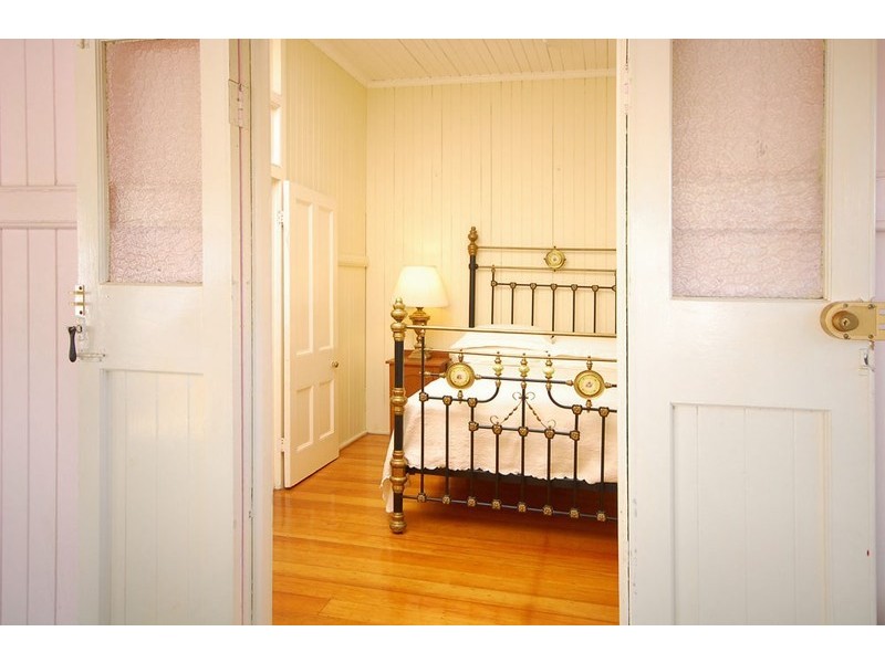 42 Thorpe Street, Auchenflower QLD 4066