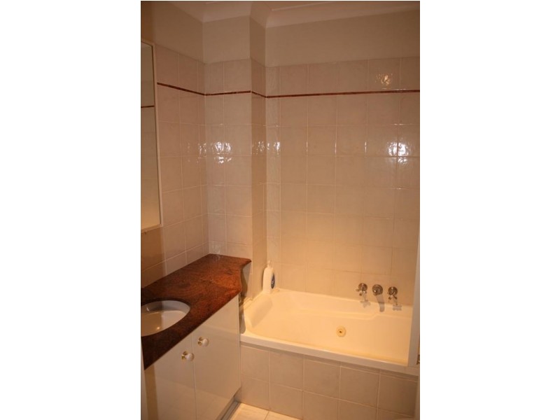 10/33 Park Avenue, Auchenflower QLD 4066