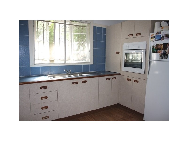 115 Broomfield Street, Taringa QLD 4068