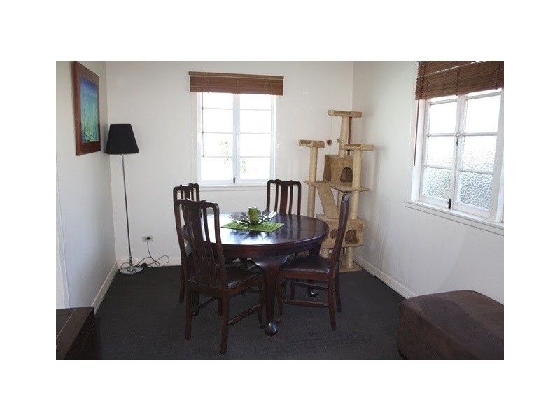 115 Broomfield Street, Taringa QLD 4068