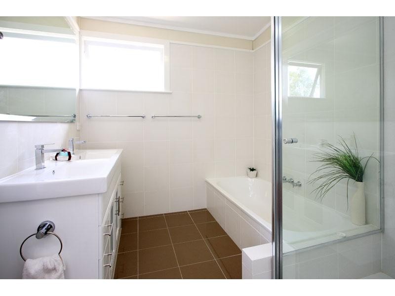 Chapel Hill QLD 4069