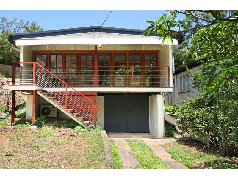 Chapel Hill QLD 4069