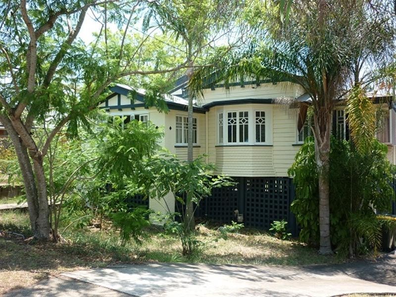 10 Goldieslie Road, Taringa QLD 4068