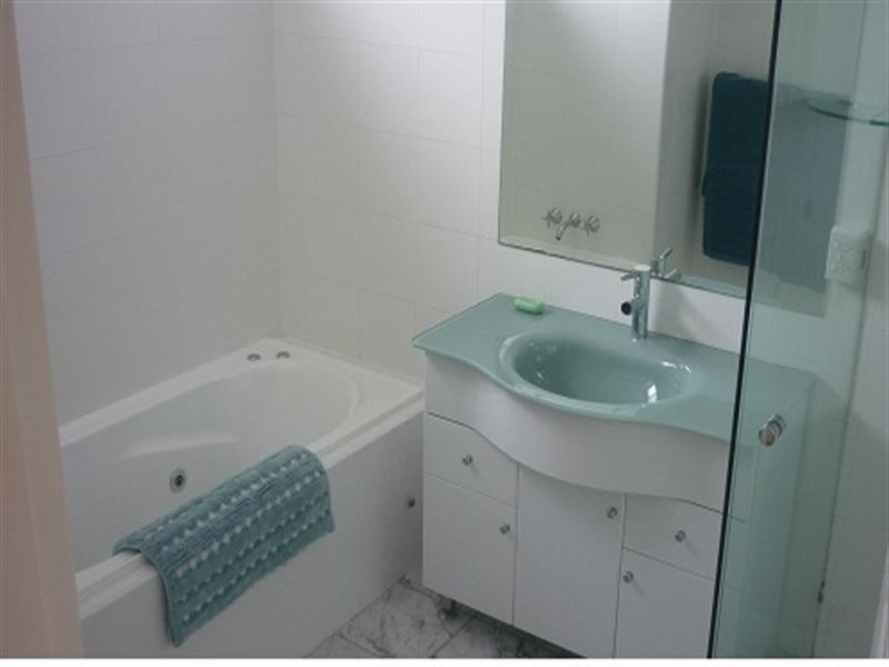 7/40 Sandford Street, St Lucia QLD 4067