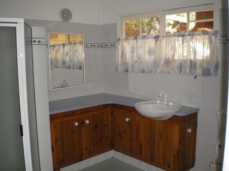 29 Isles Road, Indooroopilly QLD 4068