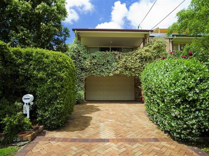35 Macquarie Street, St Lucia QLD 4067