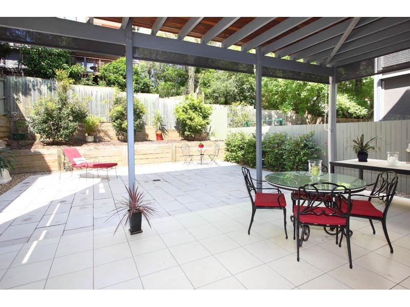 190 Indooroopilly Road, St Lucia QLD 4067