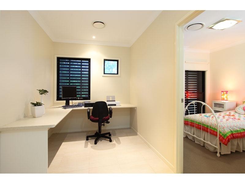 Fig Tree Pocket QLD 4069