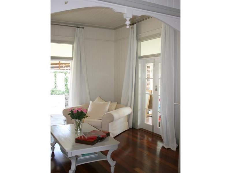 148 Stanley Terrace, Taringa QLD 4068