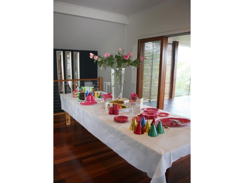 148 Stanley Terrace, Taringa QLD 4068