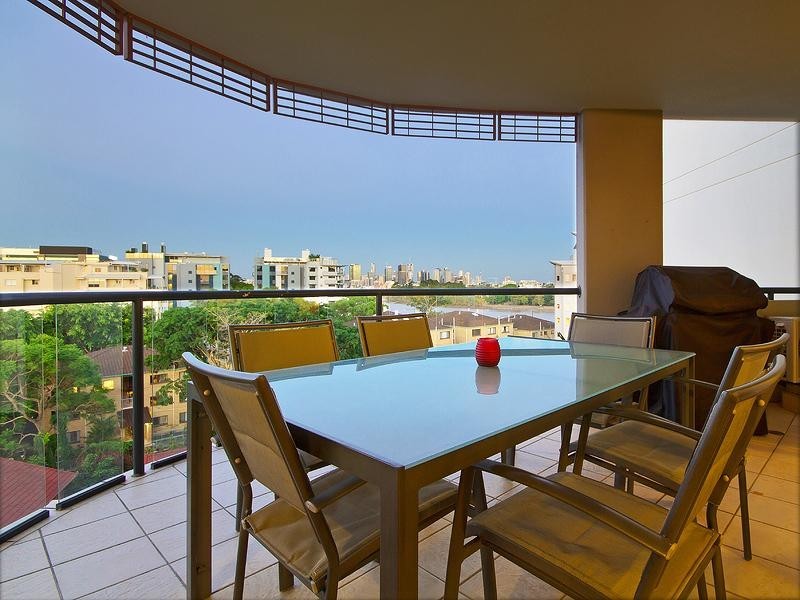 169/7 Land Street ‘REGATTA RIVERSIDE’, Toowong QLD 4066